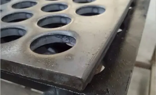 BW10 Yüksek Manganlı Çelik Hadfield Plaka - Demkop